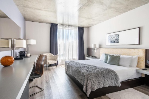 HOTEL10 Montreal image 23