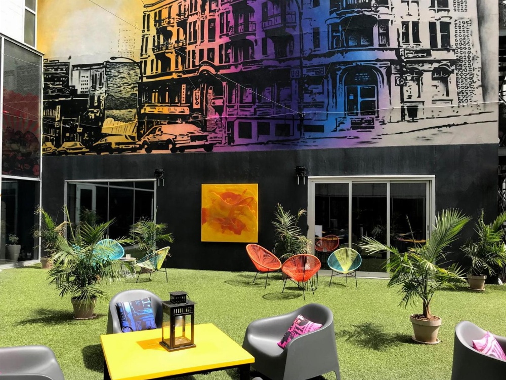 HOTEL10 Montreal Main image